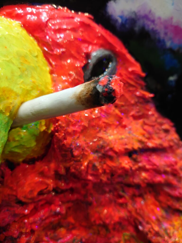 【 的屋のなごちゃん 】
(Nago-chan, the festival stall girl)
January 2023
Canvas, acrylic paint, phosphorescent paint, stone clay, aluminum foil, wire
P15 (652 × 500mm)
Detail
Rin Northwind
リン ノースウィンド