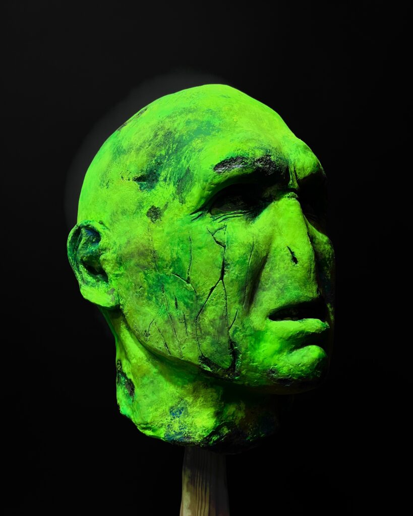 【 V 】
June 2022
Stone clay, wood, screws, concrete.
Main visual2
Rin Northwind
リン ノースウィンド