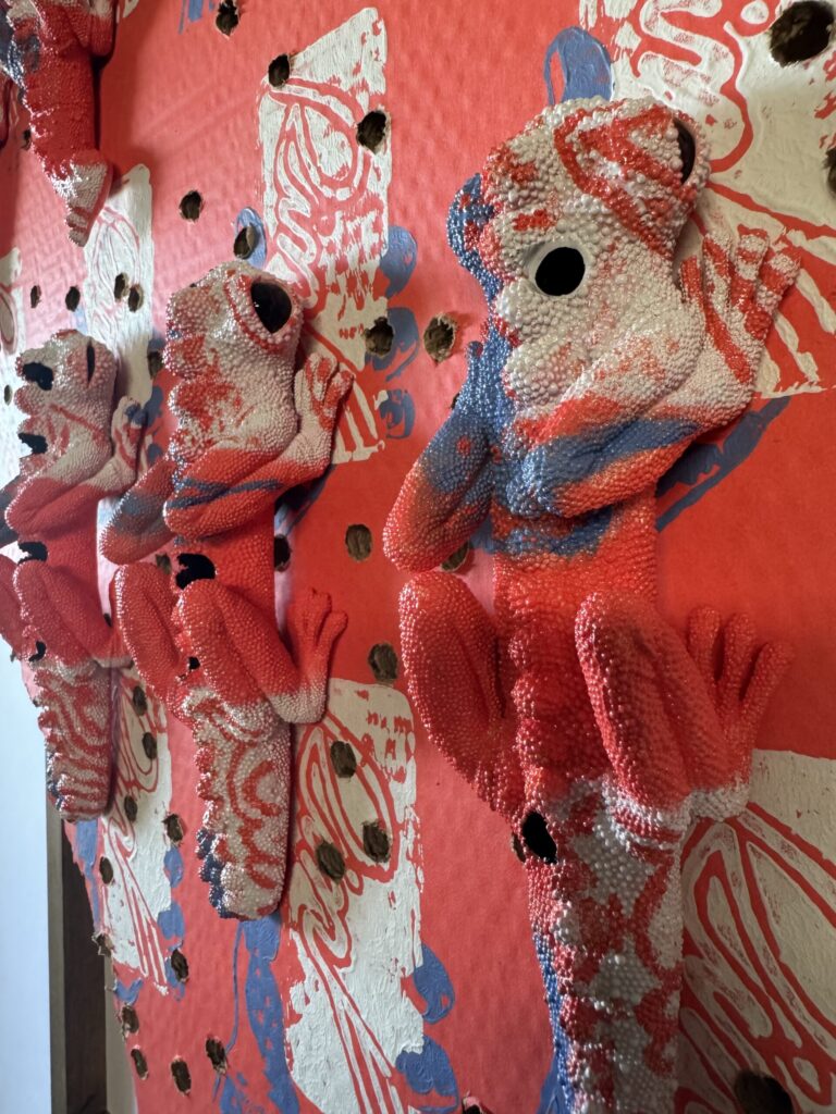 【猛毒SESSION #002】
2024
Resin, cardboard, acrylic paint, water-based paint, magnets, wooden frame, varnish

H:900 
W:600 
D:44

Price(TWD): 70,000 -sold out-
Detail
Rin Northwind